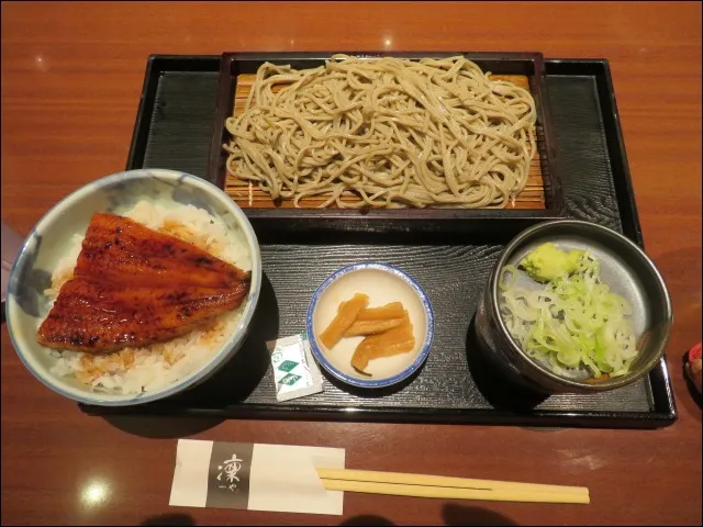 うな丼と蕎麦(凛や)