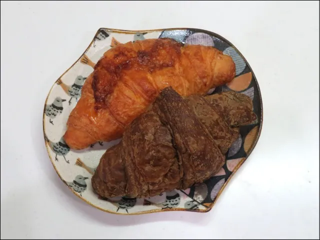 焦がしメイプルクロワッサンとぜっぴん!!クロワッサン ほうじ茶(ハートブレッドアンティーク)