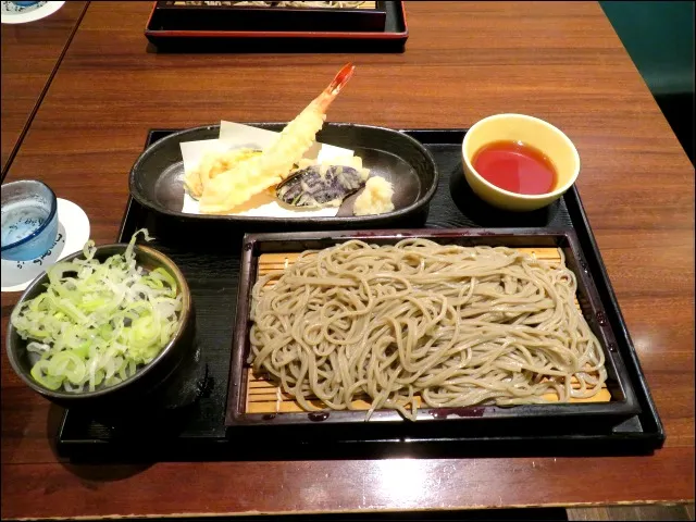 天丼とせいろ蕎麦(凛や)