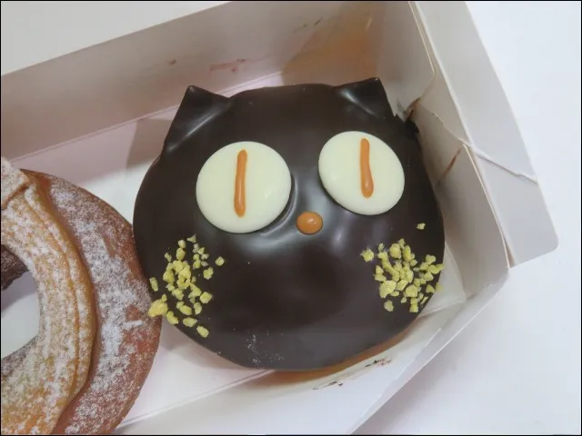 黒ネコ スイートポテト(クリスピー・クリーム・ドーナツ)
