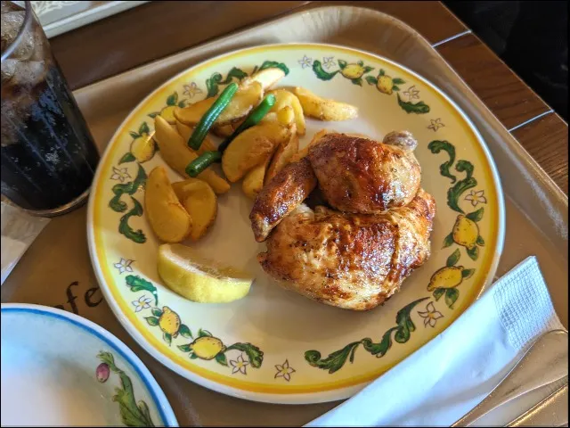 ロティサリーチキン(カフェ・ポルトフィーノ)