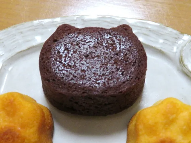 世にもおいしいチョコブラウにゃー（ハートブレッドアンティーク）