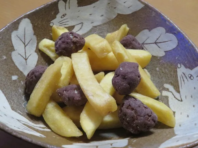 ドライフリット ダブルトリュフソルト アンド ミルクチョコレートパフ（AND THE FRIET）