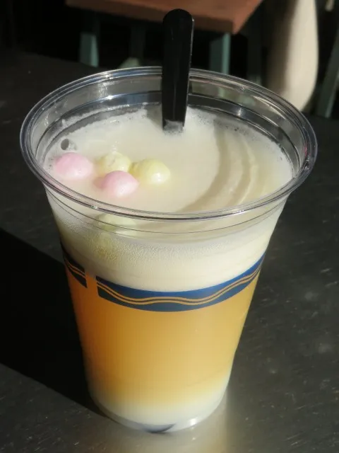 ビアカクテル(乳酸菌飲料)(レストラン櫻 テラス席)
