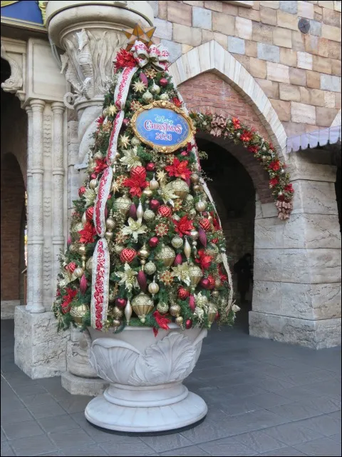 クリスマスツリー（ディズニー・クリスマス 2023）