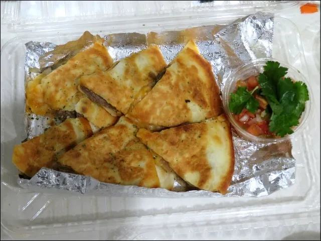 ステーキ・ケサディア(OUTBACK STEAKHOUSE)