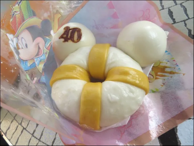 ミッキーうきわまん（ボイラールーム・バイツ）