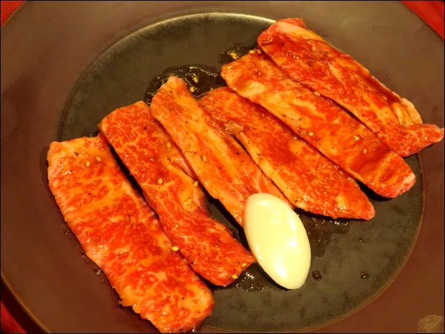 カルビ(焼肉トラジ)
