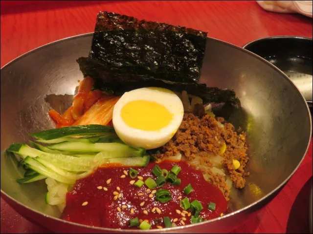 汁なしビビン冷麺（焼肉トラジ）