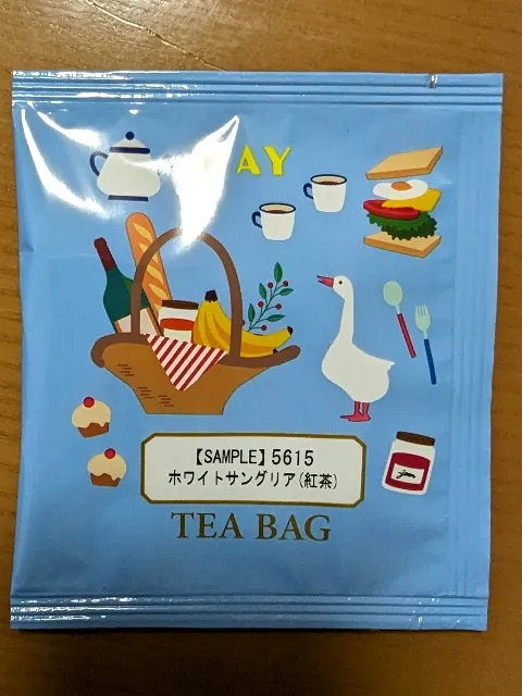「ホワイトサングリア」（ルピシア）