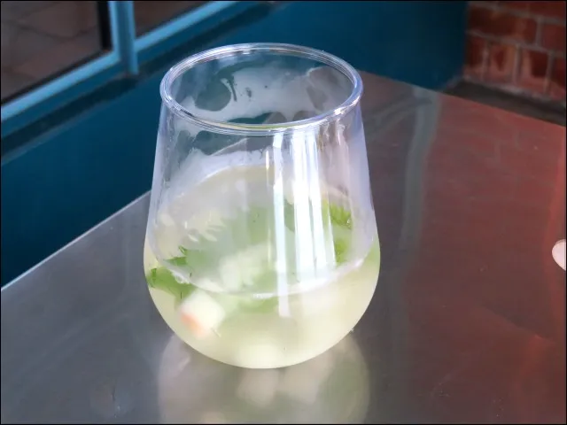 スペシャルカクテル(SAKE&ピーチ)(レストラン櫻 テラス席)