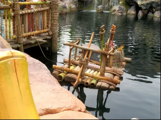 いかだ（ピーターパンのネバーランド）