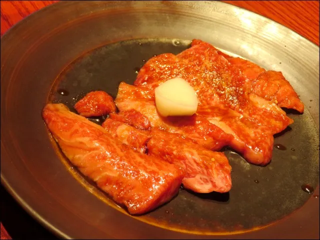 カルビ(焼肉トラジ)