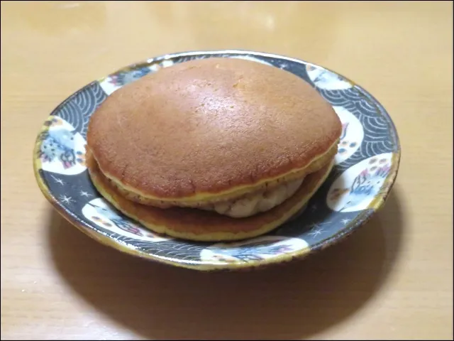 モンブランどら焼き(よし廣)