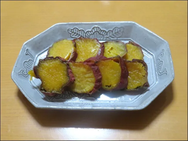 紅はるか 皮付き干しいも(清明堂芋店)