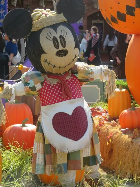 ミニーかかし(ディズニー・ハロウィーン 2024)