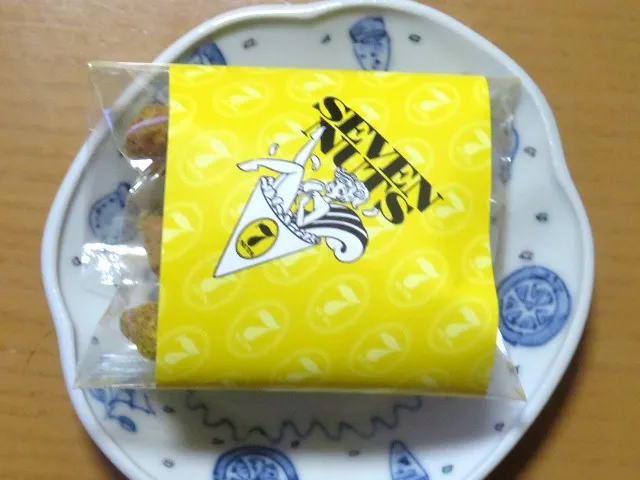 チーズカレー味プチナッツ包装(NUTS FACTORY)