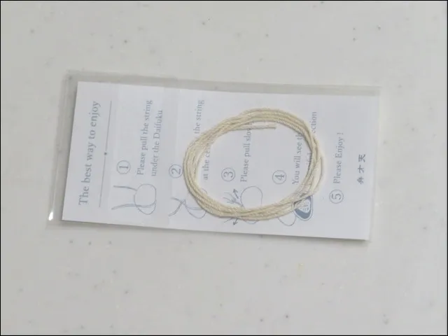 カット用の糸(弁才天)