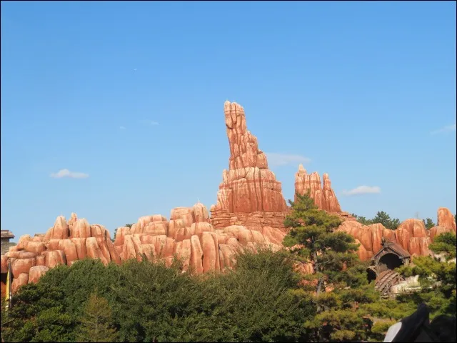 ビッグサンダーマウンテン(蒸気船マークトウェイン号)