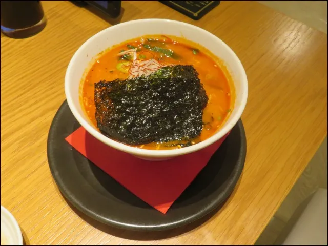 ユッケジャン麺（焼肉トラジ）