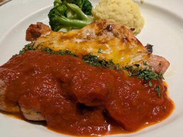 チキンミラネーズ アップ（RED LOBSTER）