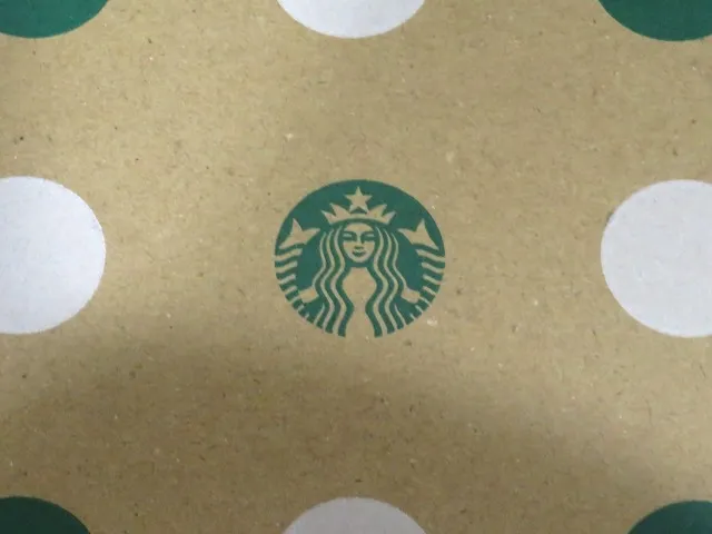 箱の商標（スターバックス コーヒー）