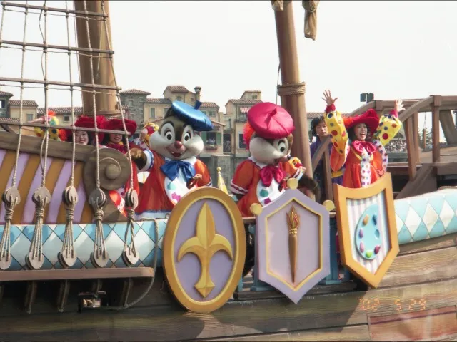 チップとデール（ポルト・パラディーゾ・ウォーターカーニバル）