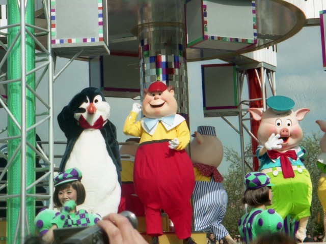ペンギン、ダム、フィドラー（Dポップ・マジック！）