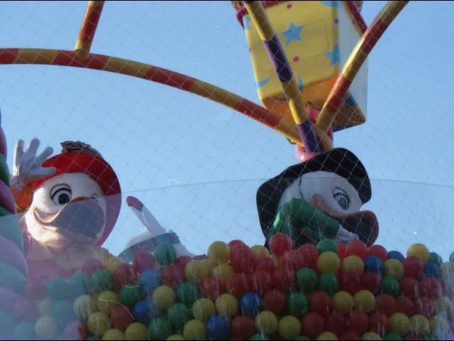 ヒューイとルーイ（ディズニー・ハロウィーン・パレード 2003）