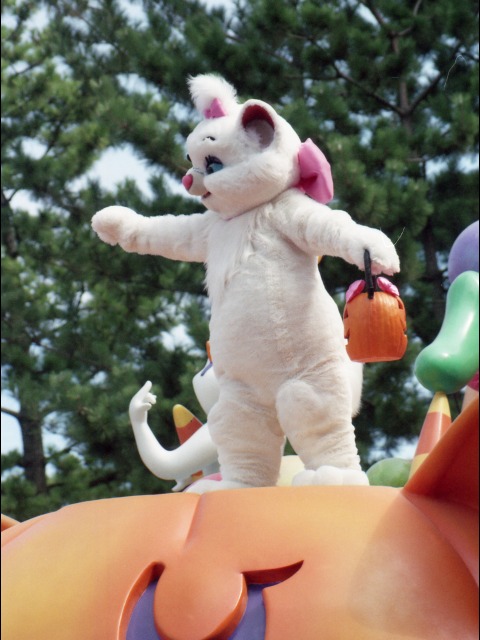 マリー（ディズニー・ハロウィーン・パレード 2003）