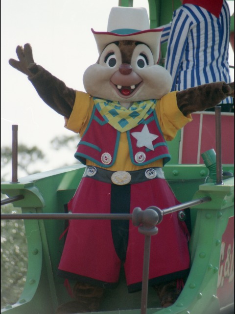 デール（ディズニー・ドリームス・オン・パレード）