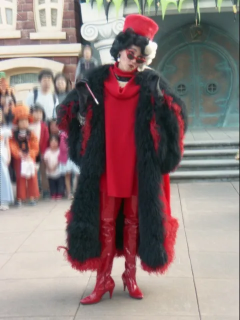 クルエラ（ディズニー・ハロウィーン 2003）