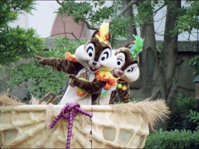チップとデール（ミッキーのファンタスティックキャラバン）