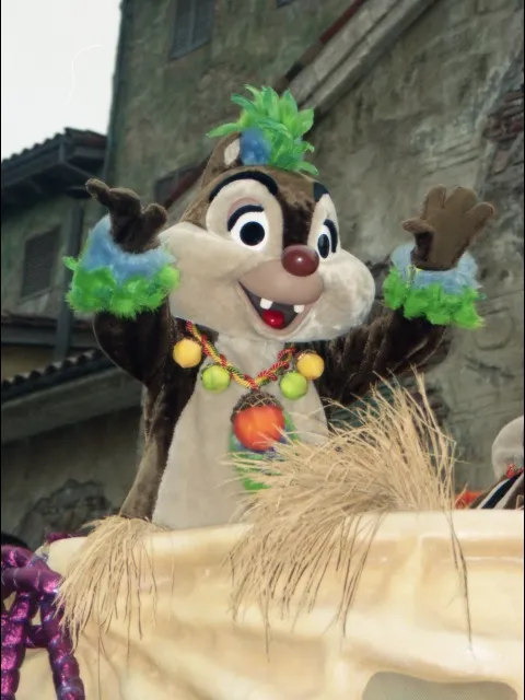 デール（ミッキーのファンタスティックキャラバン）