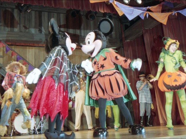 ミニーとミッキー　（ディズニー・ハロウィーン 2003）