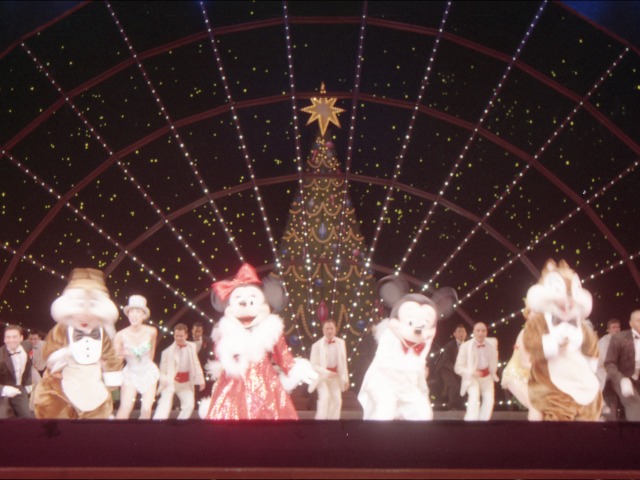 デール、ミニー、ミッキー、チップ（アンコール！ クリスマスバージョン）