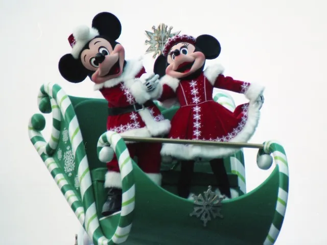 ミッキーとミニー（ドリーム・オブ・クリスマス）