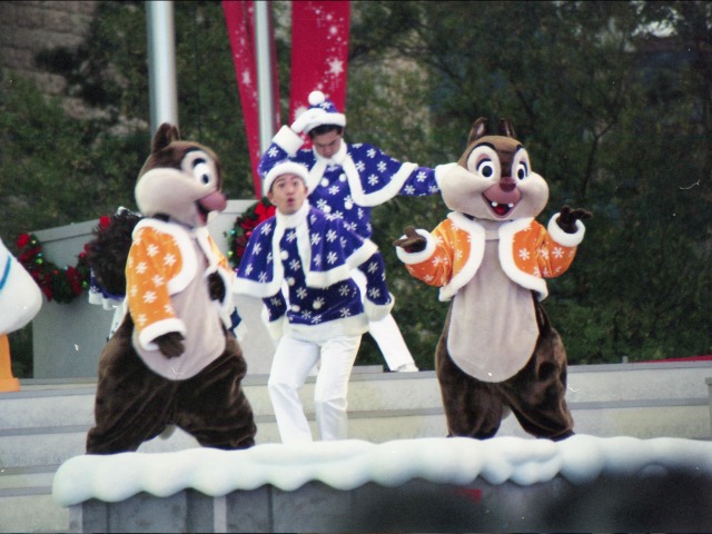 チップとデール（ミッキーのメリークリスマス）