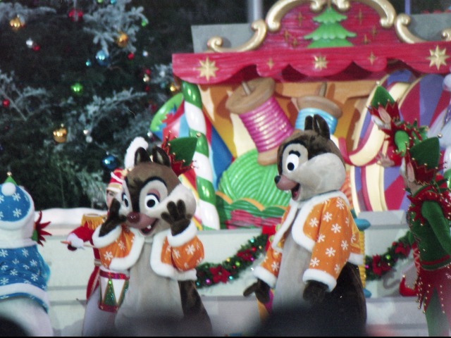 デールとチップ（ミッキーのメリークリスマス）