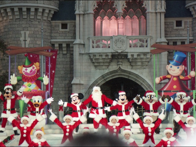 集合決めポーズ（ミッキーのメリークリスマス）