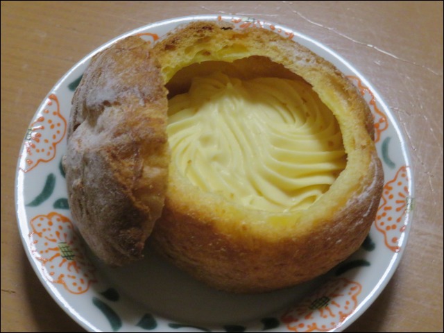 オイモ マスカルポーネシュー 蓋の中身（OIMO）