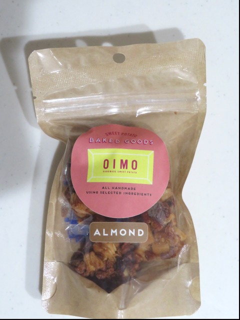 芋けんぴのキューブパイ アーモンド（OIMO）