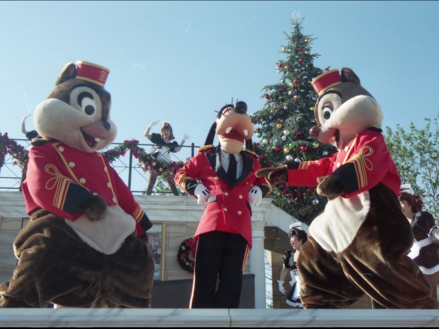 チップ、グーフィー、デール（クリスマス・ホリデー・イン・ニューヨーク）