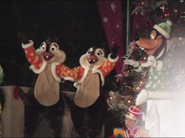 チップ、デール、グーフィー（ミッキーのメリークリスマス）