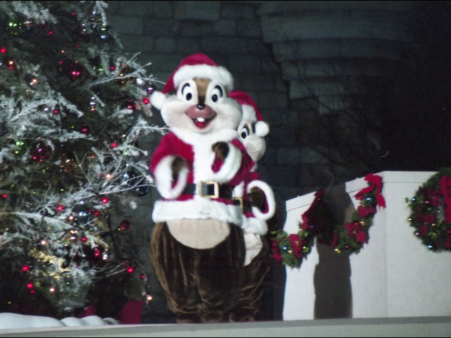 チップとデール（ミッキーのメリークリスマス）