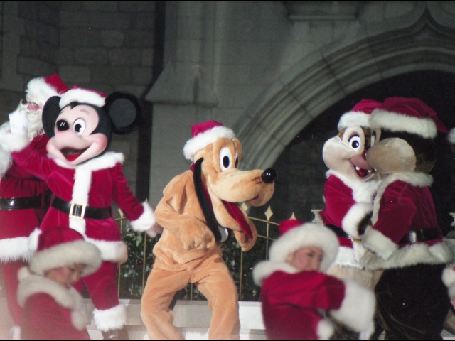ミッキー、プルート、デール、チップ（ミッキーのメリークリスマス）