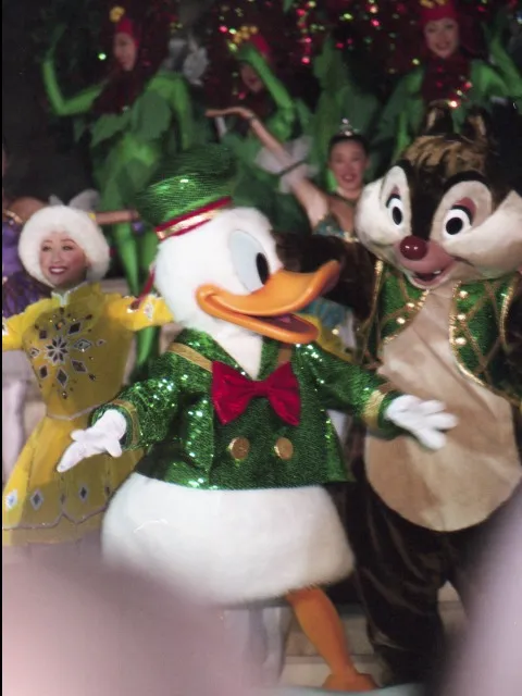 ドナルドとデール（ミッキーのメリークリスマス）