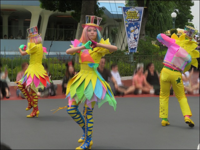先頭ダンサー（ディズニー・ハーモニー・イン・カラー）