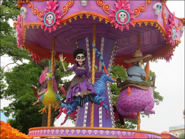 ママ・イメルダ（ディズニー・ハーモニー・イン・カラー）