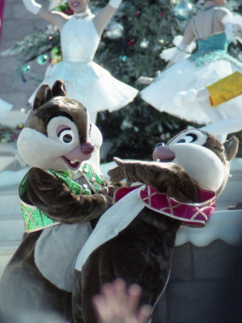デールとチップ（ミッキーのメリークリスマス）